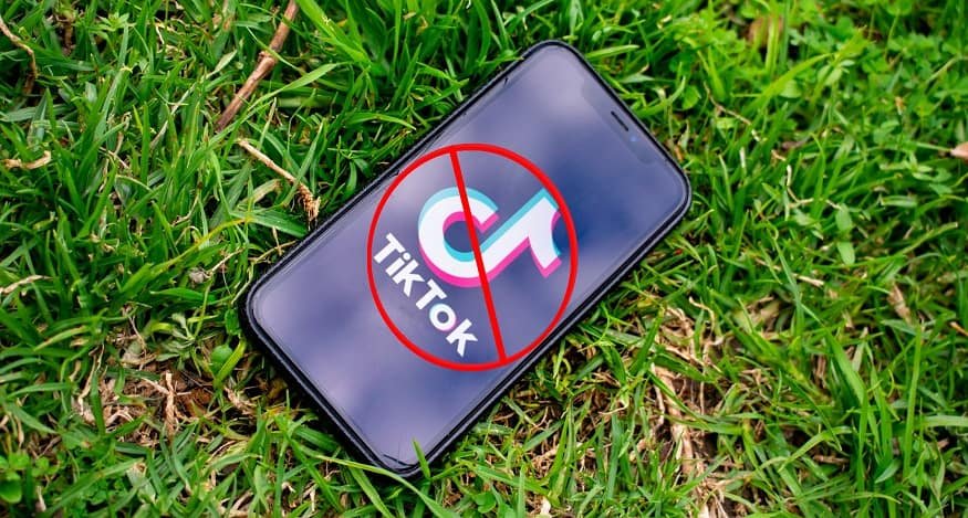 BANNING CHINESE APPS IN INDIA: BOON OR BANE?